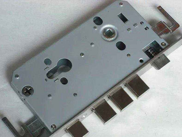 丹棱24小时上门开锁公司